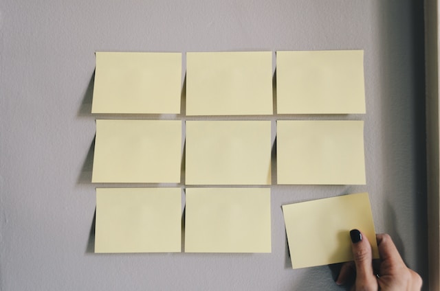 Business-Model-Canvas-post-it